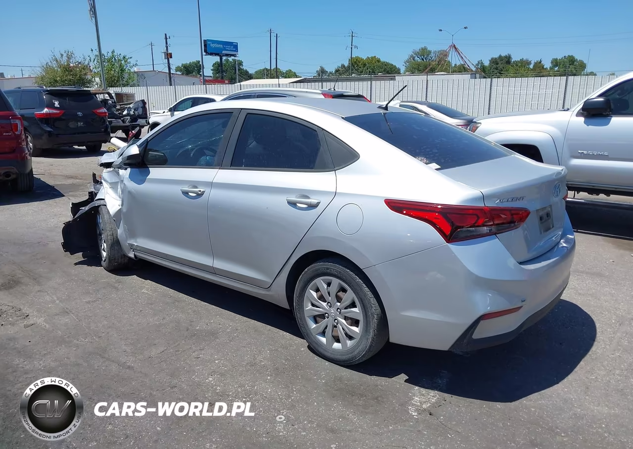 2018 Hyundai Accent Se VIN:3KPC24A33JE009906 - 3