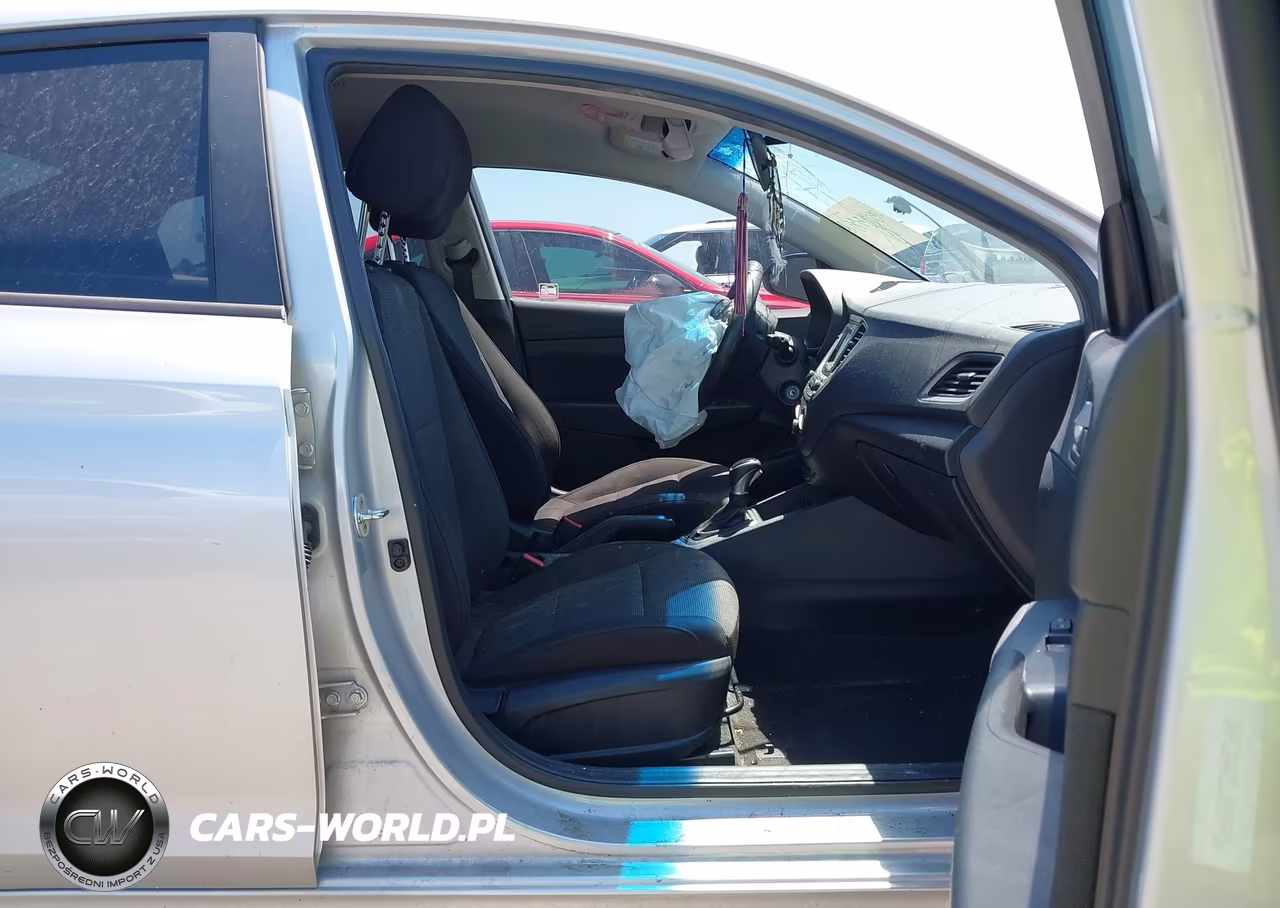 2018 Hyundai Accent Se VIN:3KPC24A33JE009906 - 5