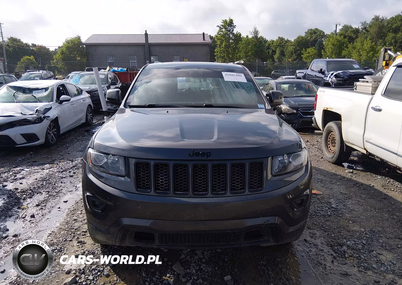 2015 Jeep Grand Cherokee Altitude VIN:1C4RJFAG8FC224479 - 13