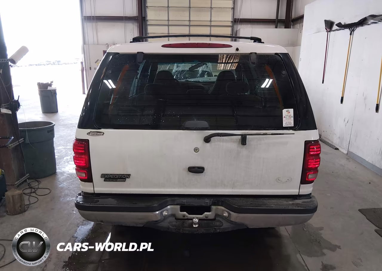 2000 Ford Expedition Xlt VIN:1FMPU16L6YLB95280 - 16