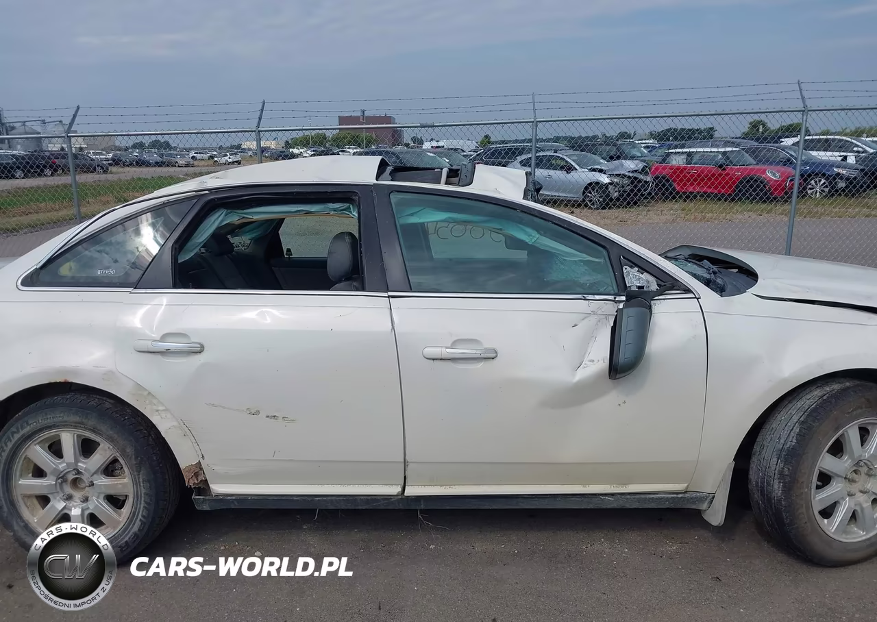 2009 Mercury Sable Premier VIN:1MEHM42W19G621069 - 14