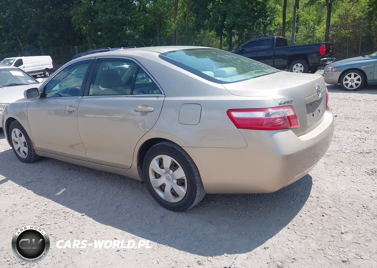 2007 Toyota Camry Le VIN:4T1BE46K07U510812 - 3