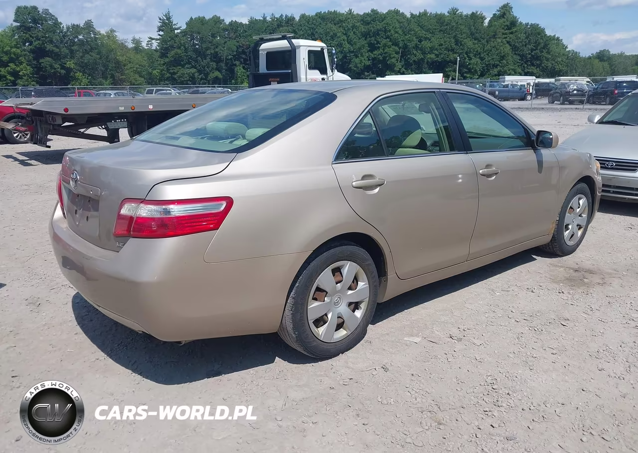 2007 Toyota Camry Le VIN:4T1BE46K07U510812 - 4