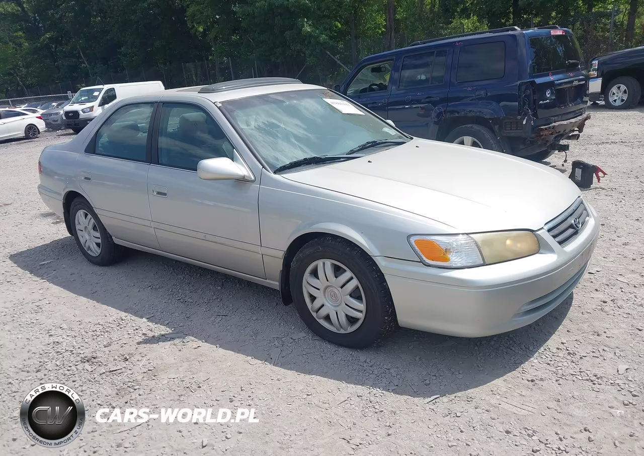 2001 Toyota Camry Le – zdjęcie 1 z 11