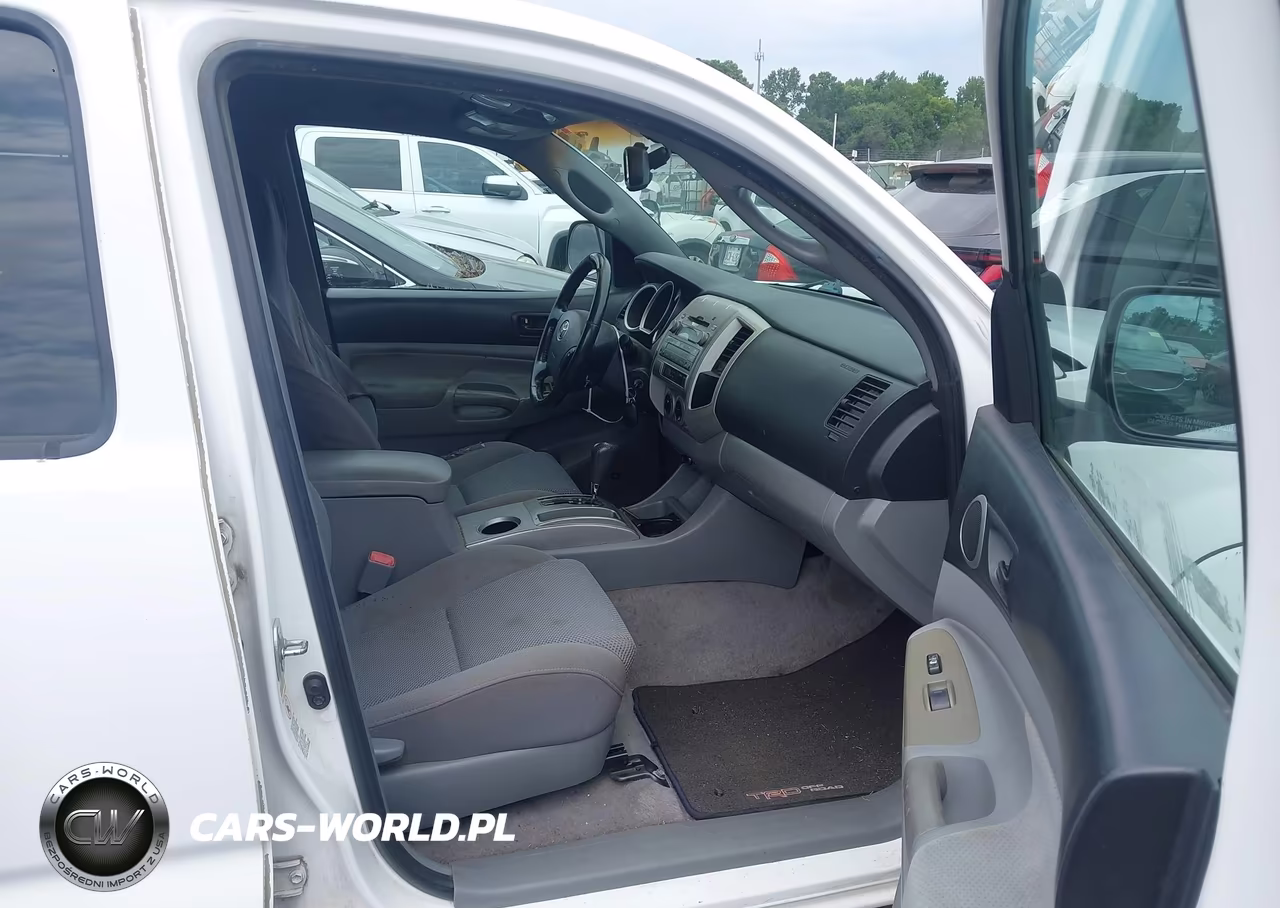 2009 Toyota Tacoma Prerunner V6 VIN:3TMJU62N69M071914 - 5