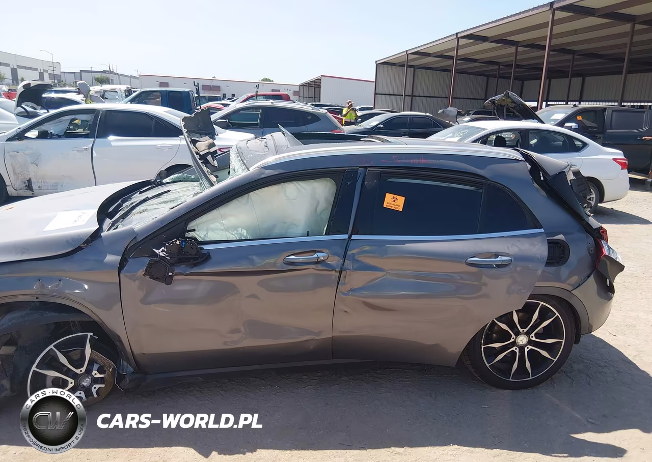 2015 Mercedes-Benz Gla 250 VIN:WDCTG4EBXFJ174794 - 13