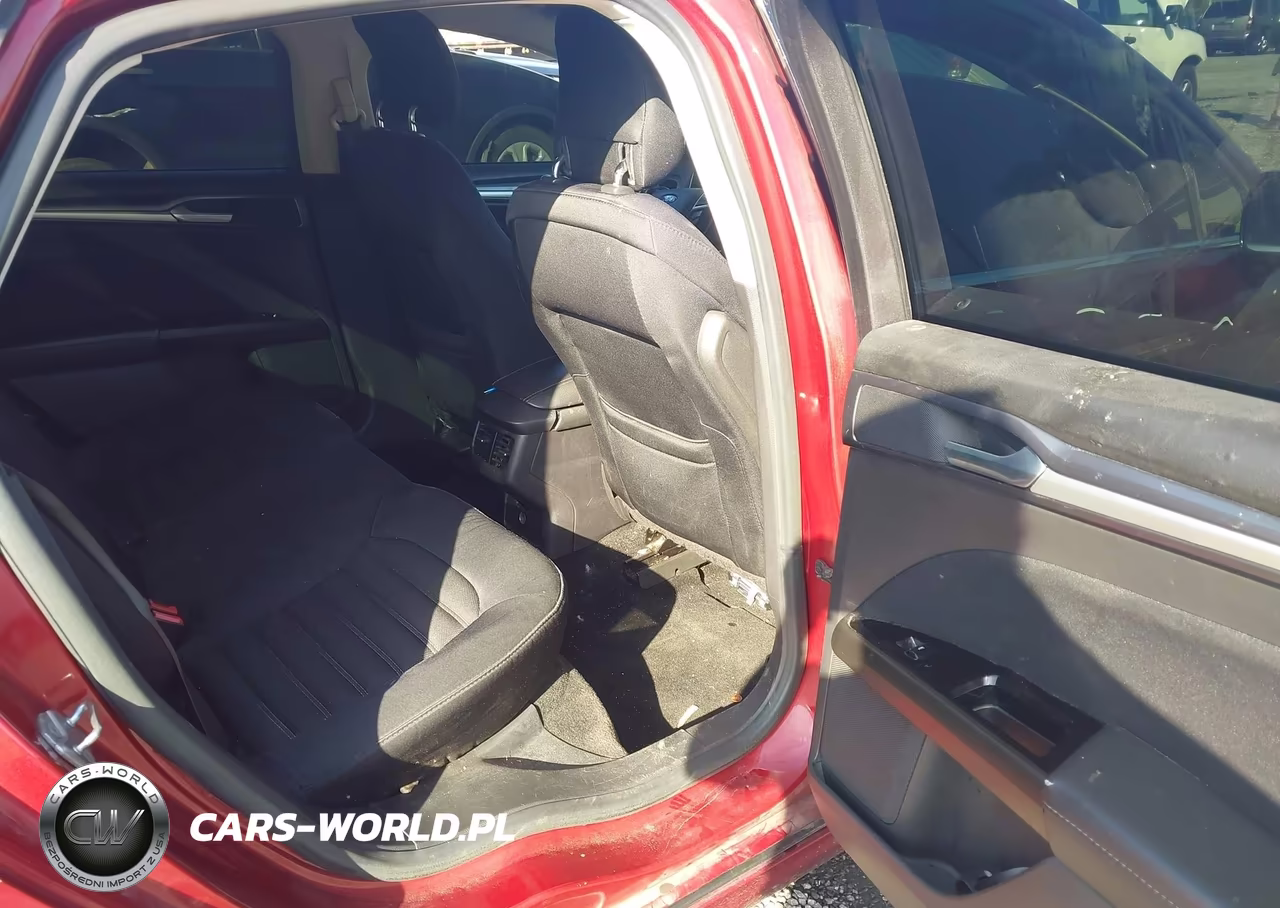 2015 Ford Fusion Se VIN:3FA6P0H76FR125901 - 8