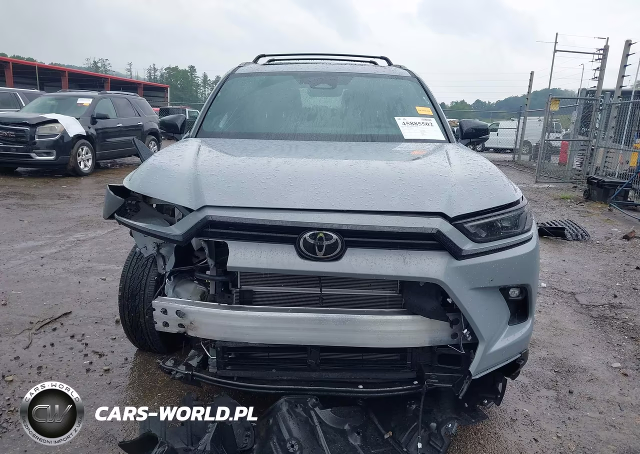 2026 Toyota Grand Highlander Hybrid Nightshade Edition VIN:5TDACAB5XTS099244 - 13