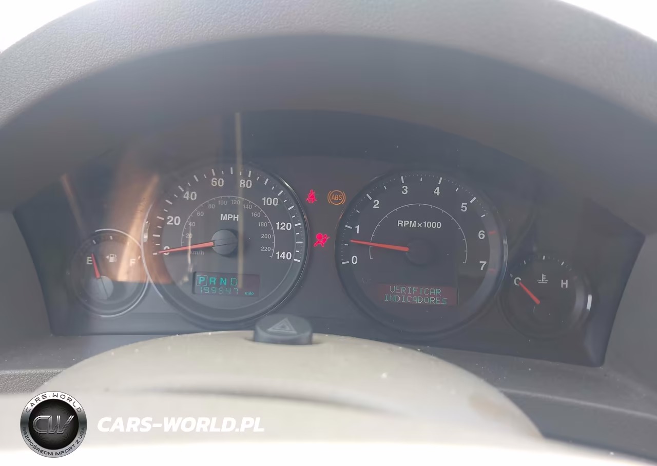 2005 Jeep Grand Cherokee Laredo VIN:1J4HS48N65C545429 - 7