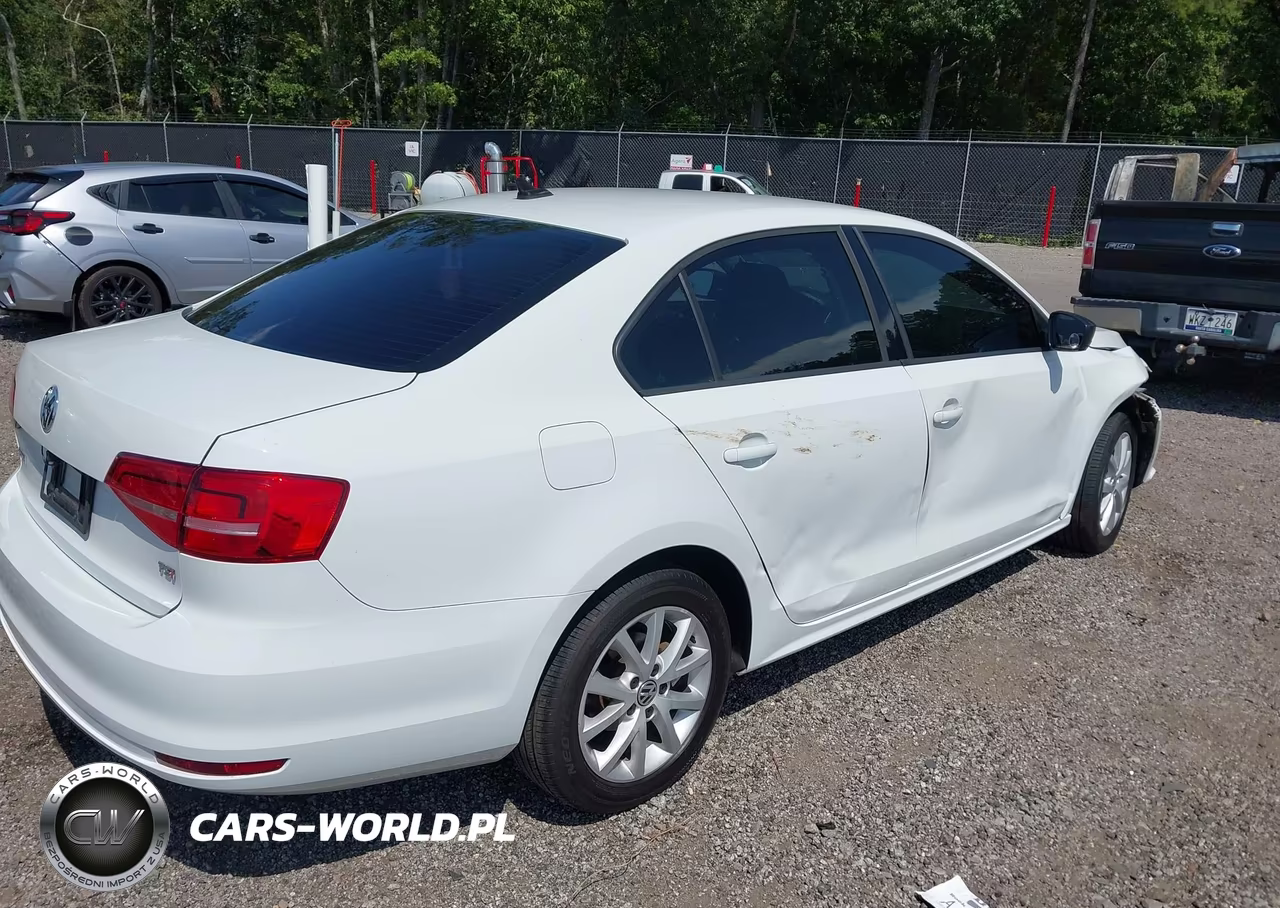 2015 Volkswagen Jetta 1.8T Se VIN:3VWD17AJ5FM299230 - 4