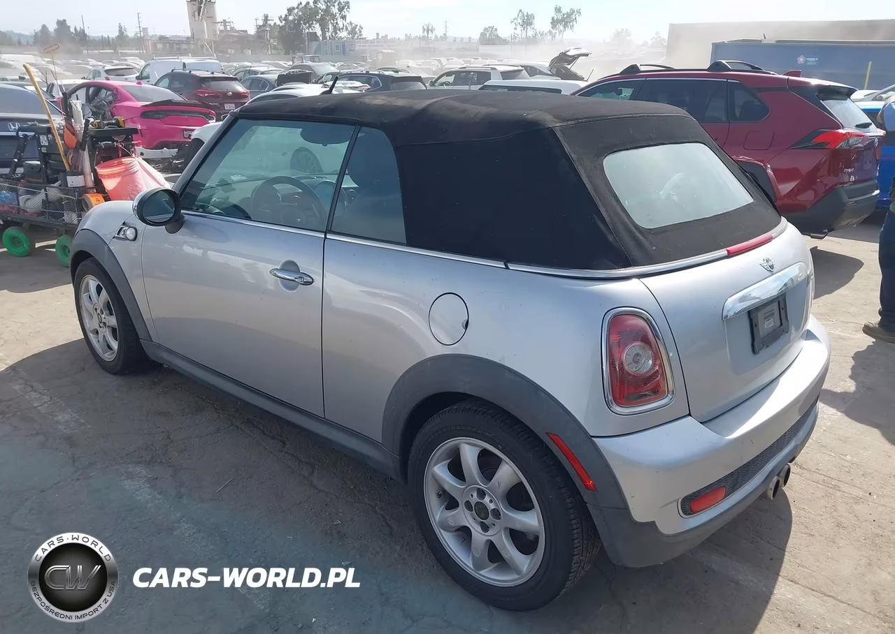 2009 Mini Cooper S VIN:WMWMS33559TG89677 - 3