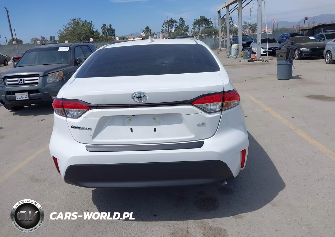 2026 Toyota Corolla Le VIN:JTDB4MEE2T3044495 - 16