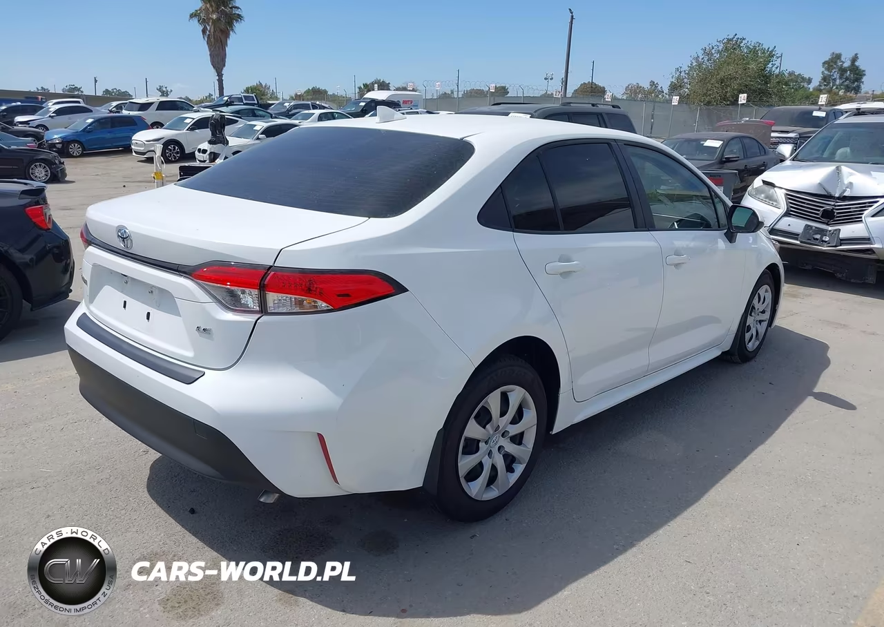2026 Toyota Corolla Le VIN:JTDB4MEE2T3044495 - 4