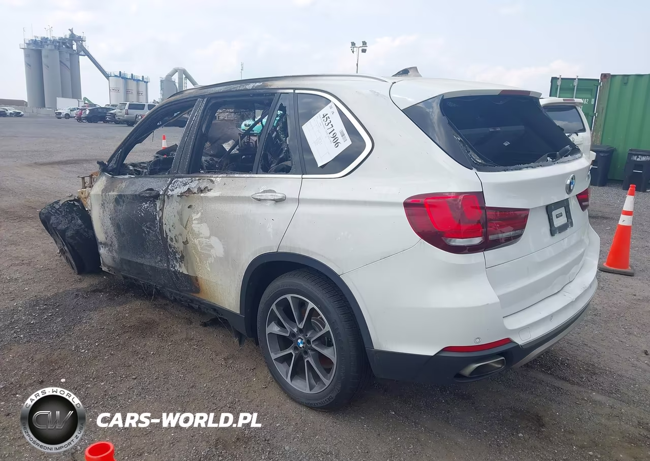 2018 BMW X5 xDrive35D VIN:5UXKS4C52J0Z89579 - 3