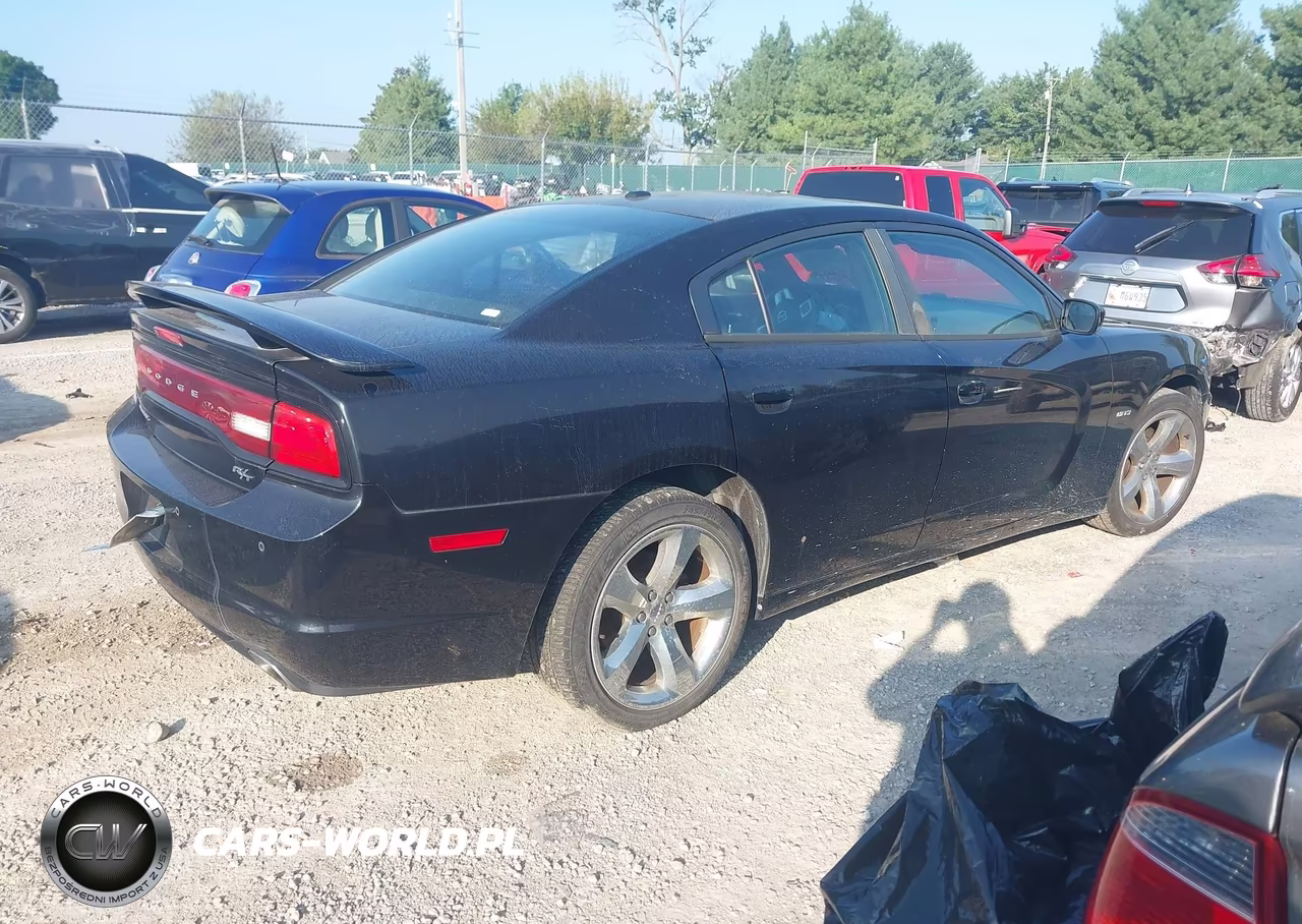 2011 Dodge Charger R-T VIN:2B3CL5CT2BH555443 - 4