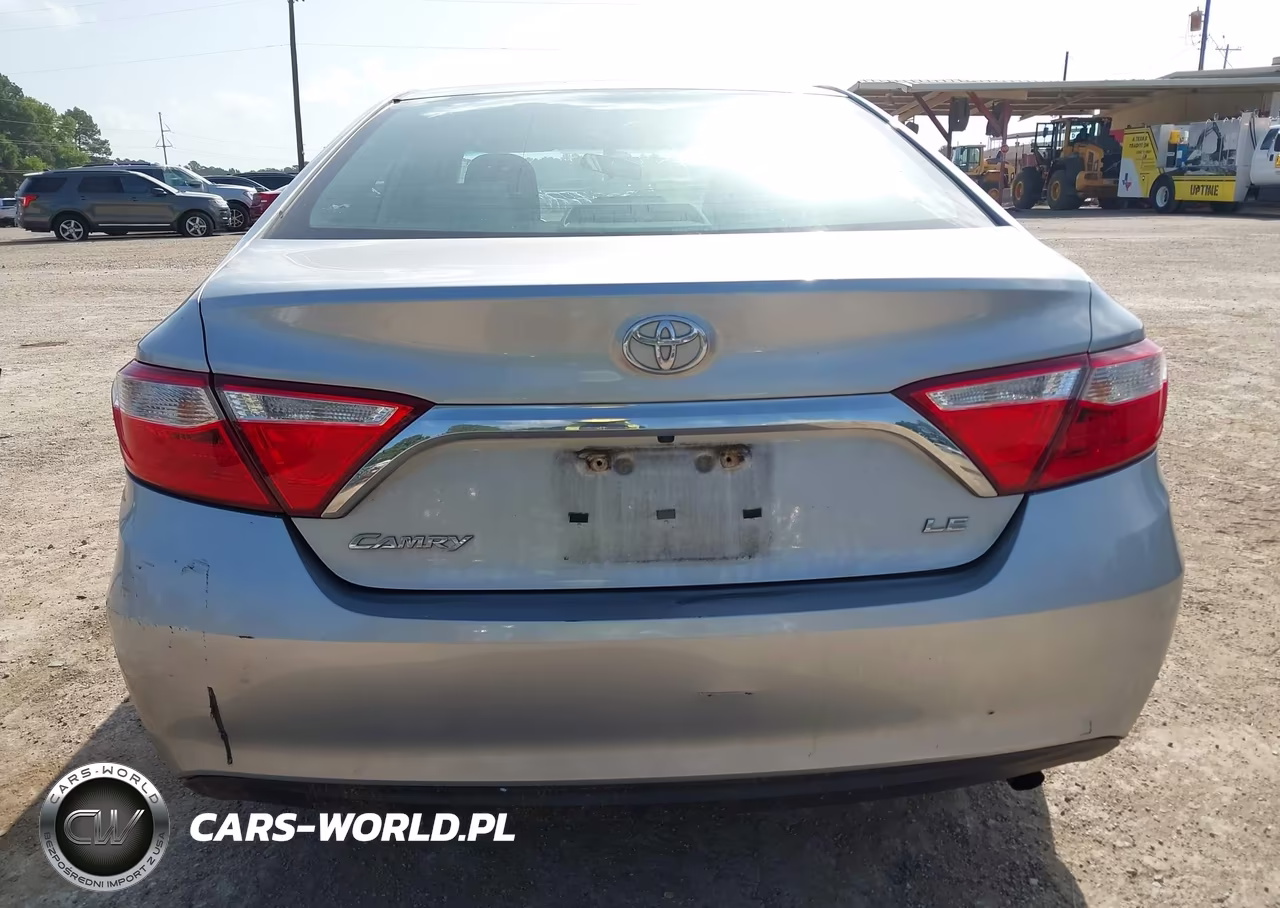 2017 Toyota Camry Le VIN:4T1BF1FK7HU319188 - 19