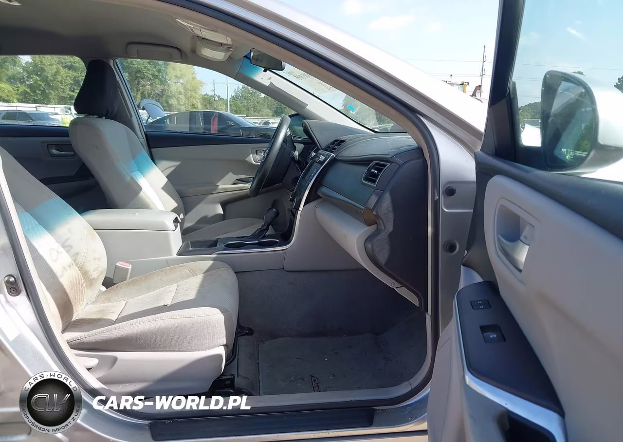2017 Toyota Camry Le VIN:4T1BF1FK7HU319188 - 5