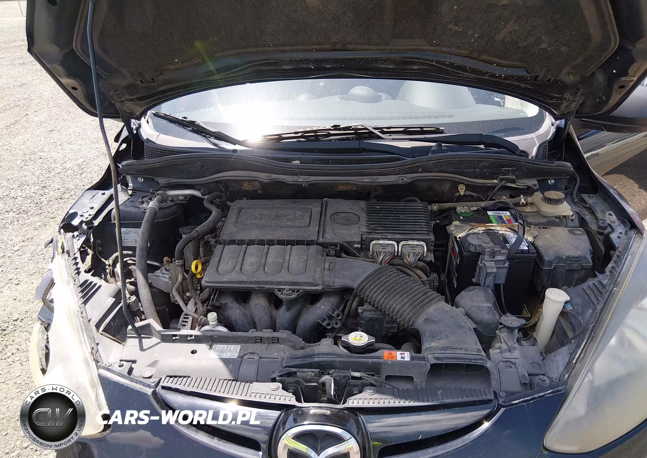 2012 Mazda Mazda2 Sport VIN:JM1DE1KY7C0135461 - 10