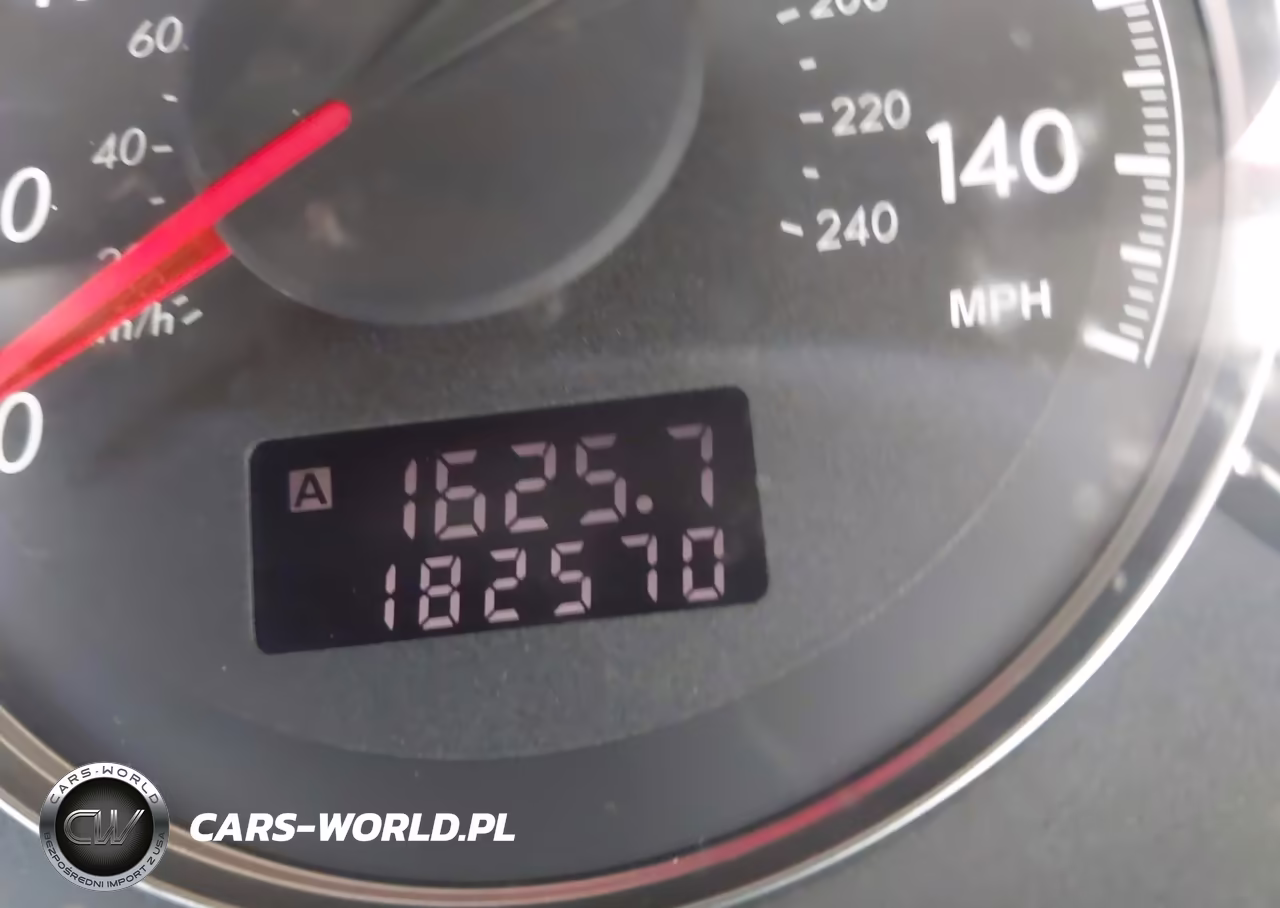 SUBARU OUTBACK VIN:4S4BP61C387365965 - 7