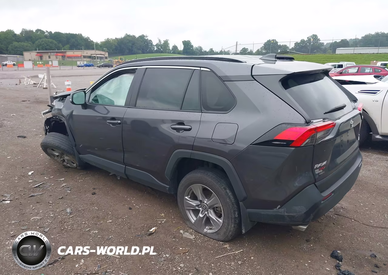 2024 Toyota Rav4 Xle VIN:2T3P1RFV0RC480747 - 3