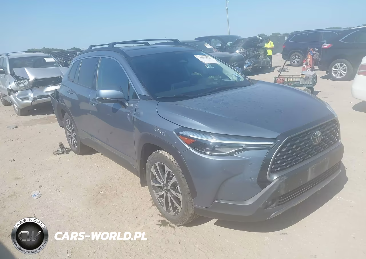 2024 Toyota Corolla Cross Xle VIN:7MUDAAAG2RV099968 - 1