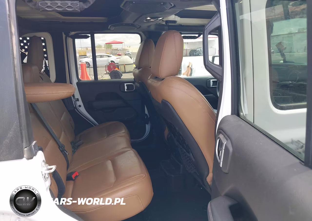 2021 Jeep Wrangler Unlimited Rubicon 4X4 VIN:1C4HJXFN7MW564310 - 8