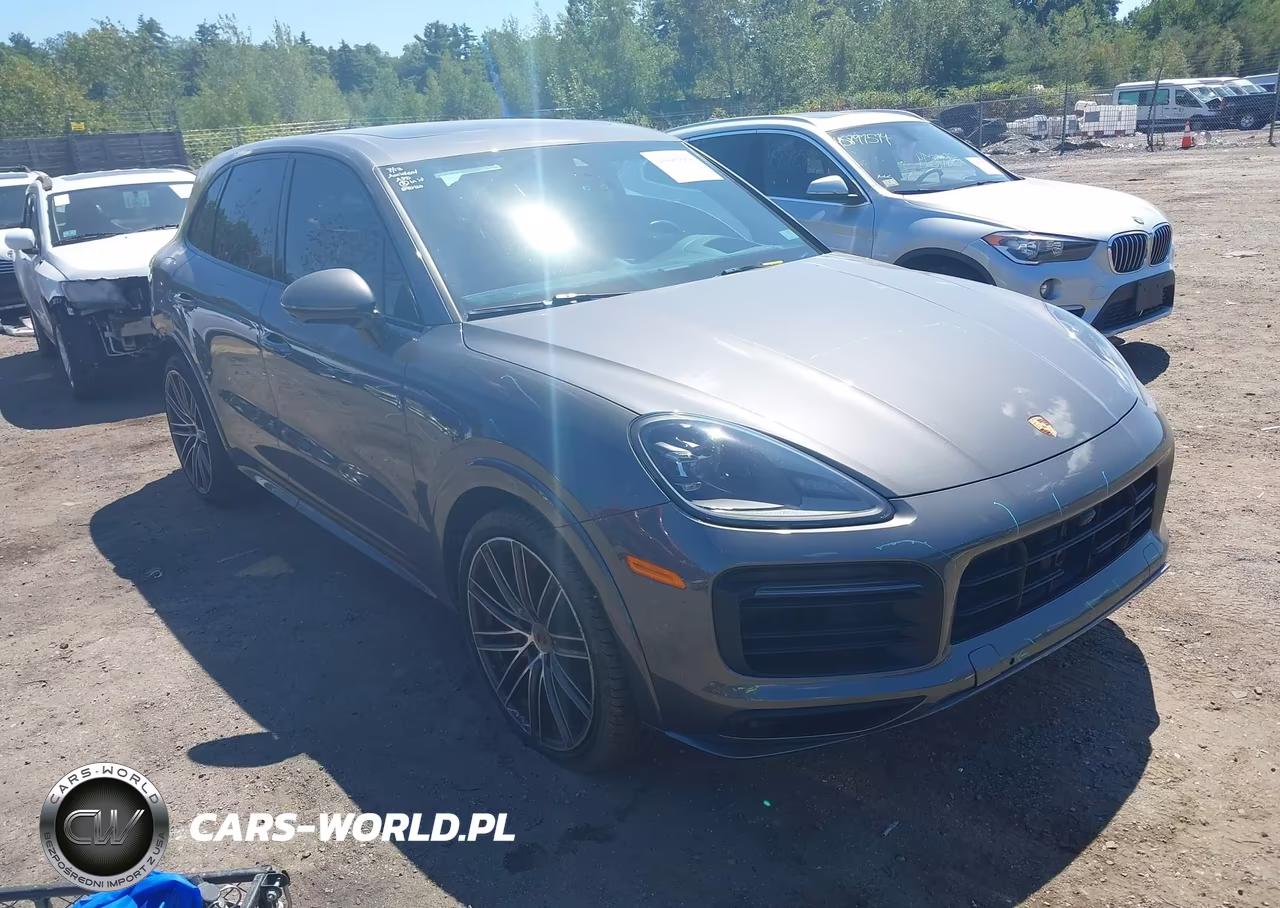 2023 Porsche Cayenne Gts