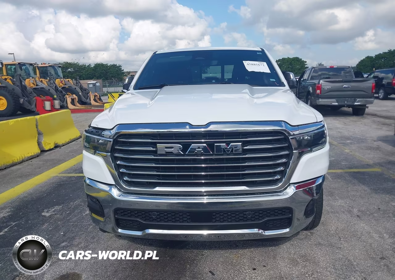 2026 Ram 1500 Laramie 4X4 5'7 Box VIN:3C6SRFJP6T4159725 - 12