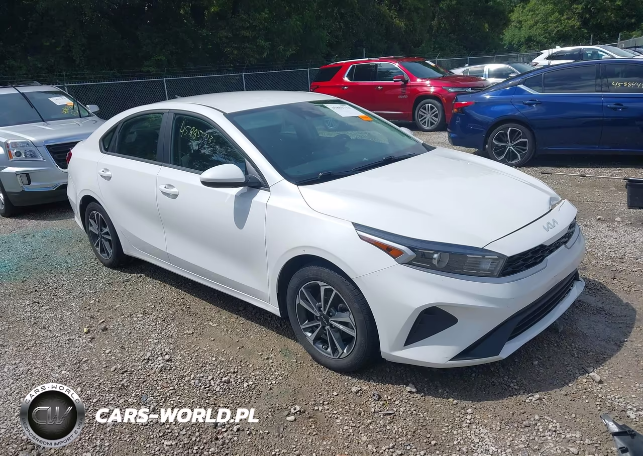 2023 Kia Forte Lxs VIN:3KPF24AD2PE685939 - 1