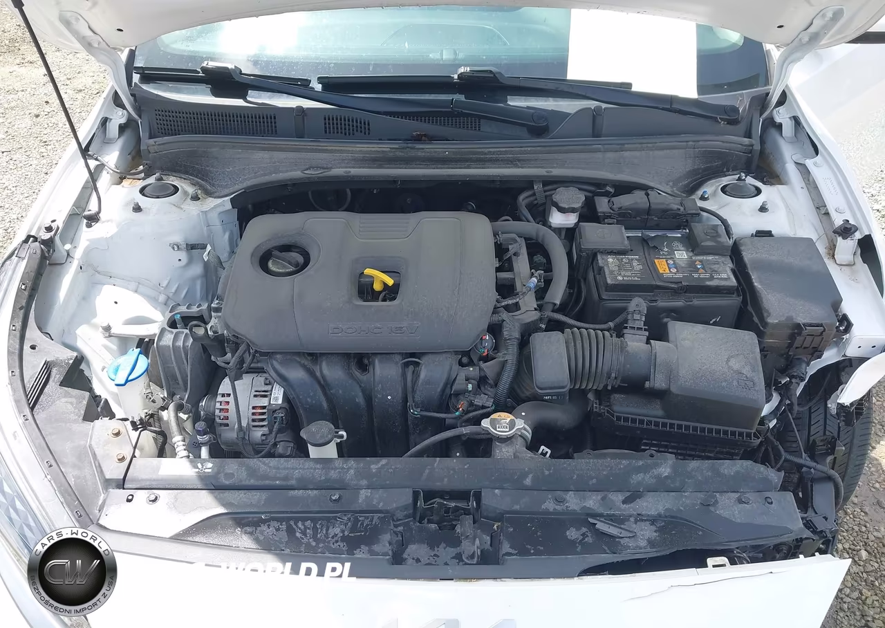 2023 Kia Forte Lxs VIN:3KPF24AD2PE685939 - 10