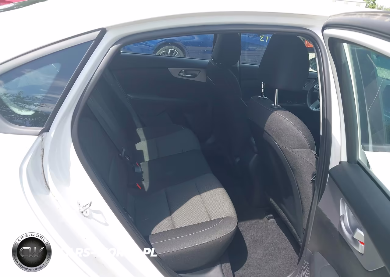 2023 Kia Forte Lxs VIN:3KPF24AD2PE685939 - 8