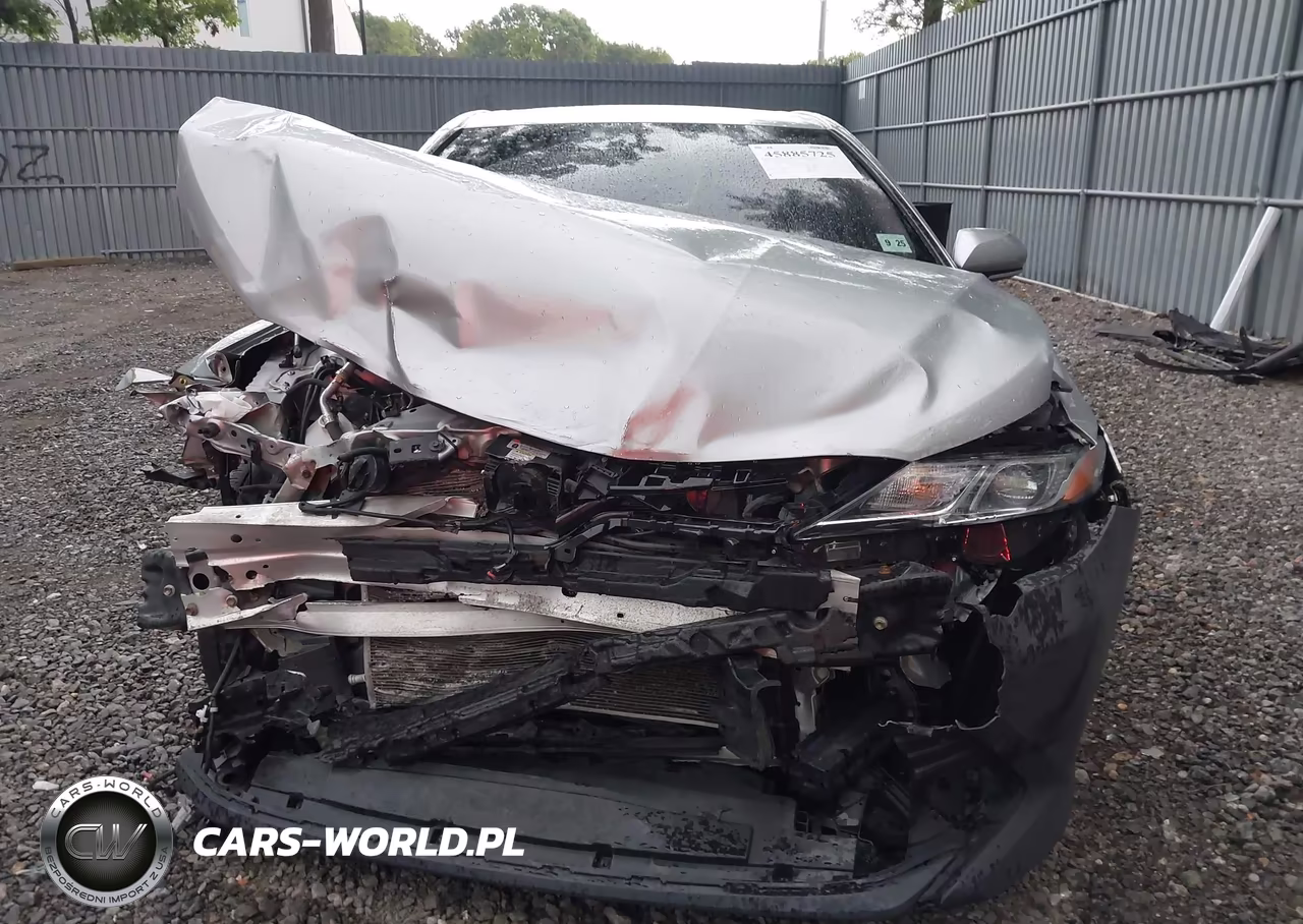 2020 Toyota Camry Le VIN:4T1L11AK3LU395123 - 12
