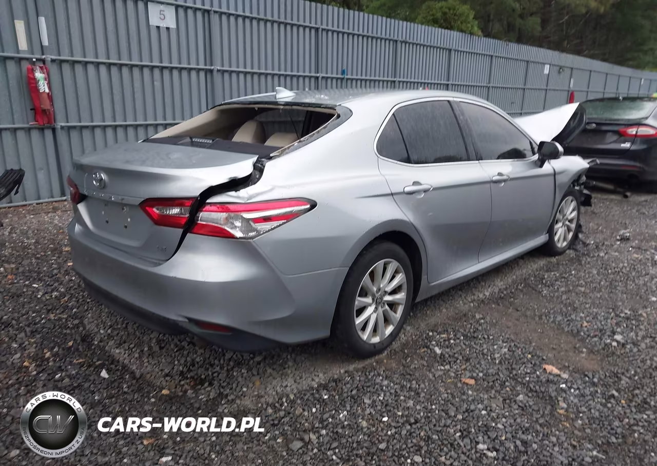2020 Toyota Camry Le VIN:4T1L11AK3LU395123 - 4