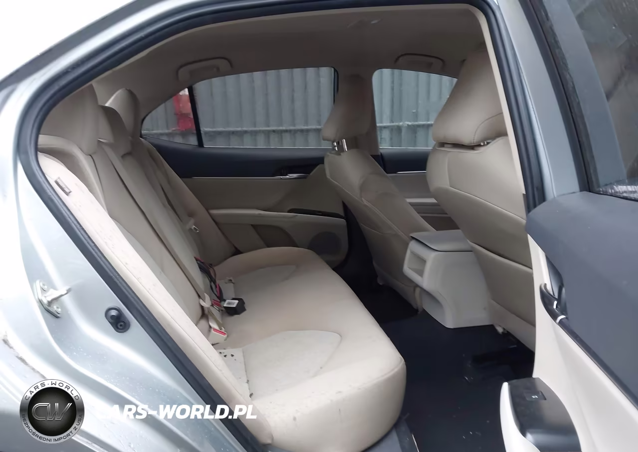 2020 Toyota Camry Le VIN:4T1L11AK3LU395123 - 8