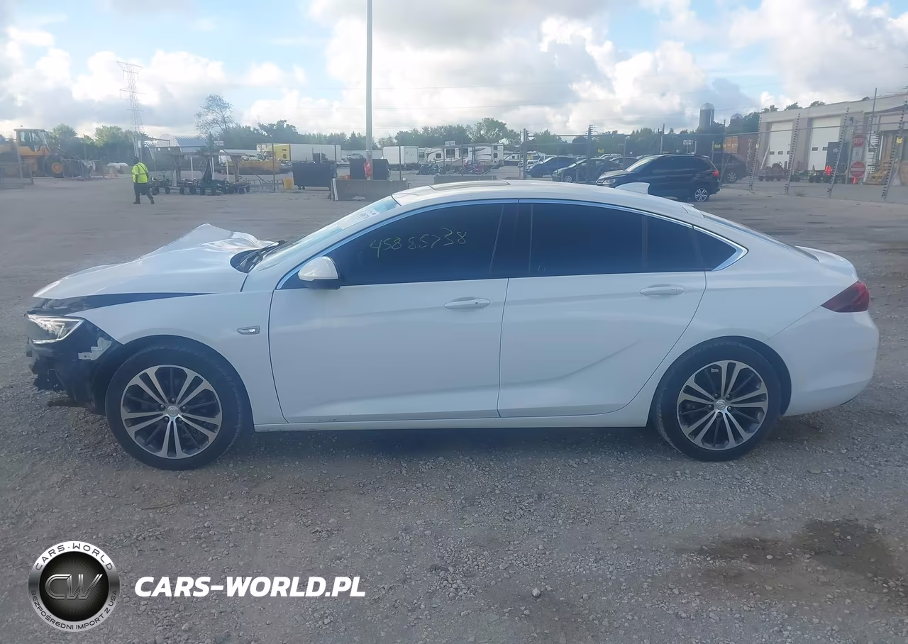 2018 Buick Regal Sportback Essence VIN:W04GP6SX0J1114710 - 14