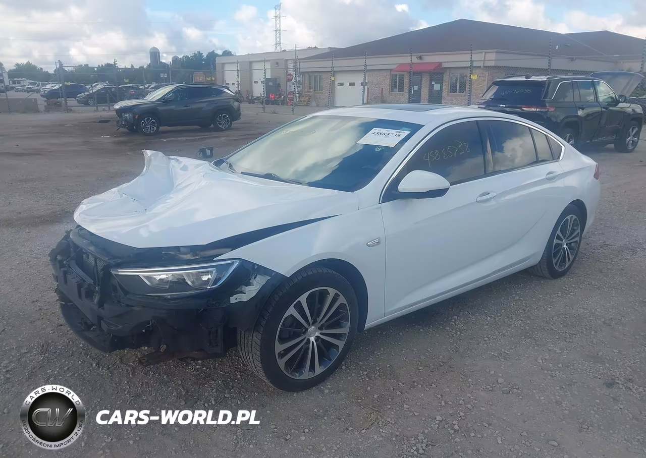2018 Buick Regal Sportback Essence VIN:W04GP6SX0J1114710 - 2