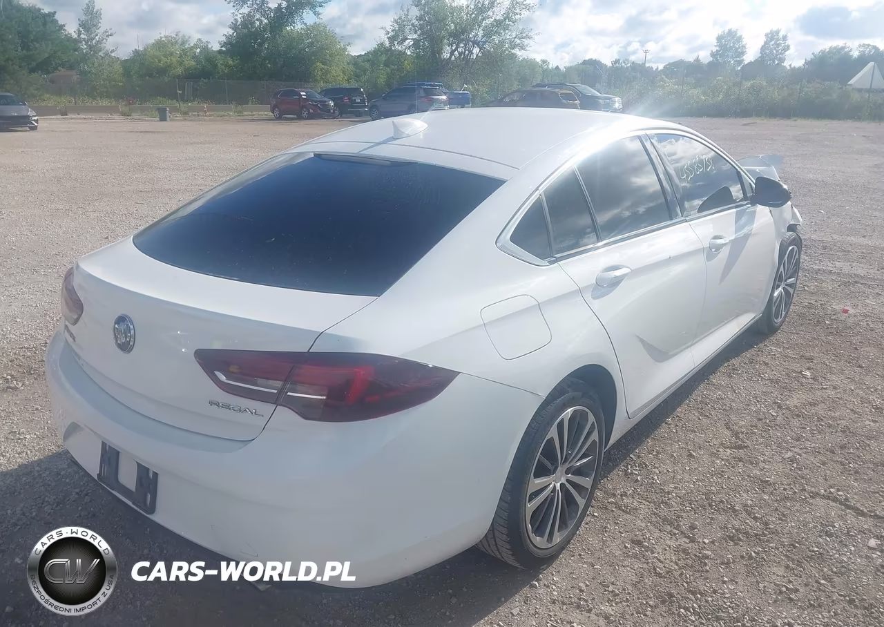 2018 Buick Regal Sportback Essence VIN:W04GP6SX0J1114710 - 4