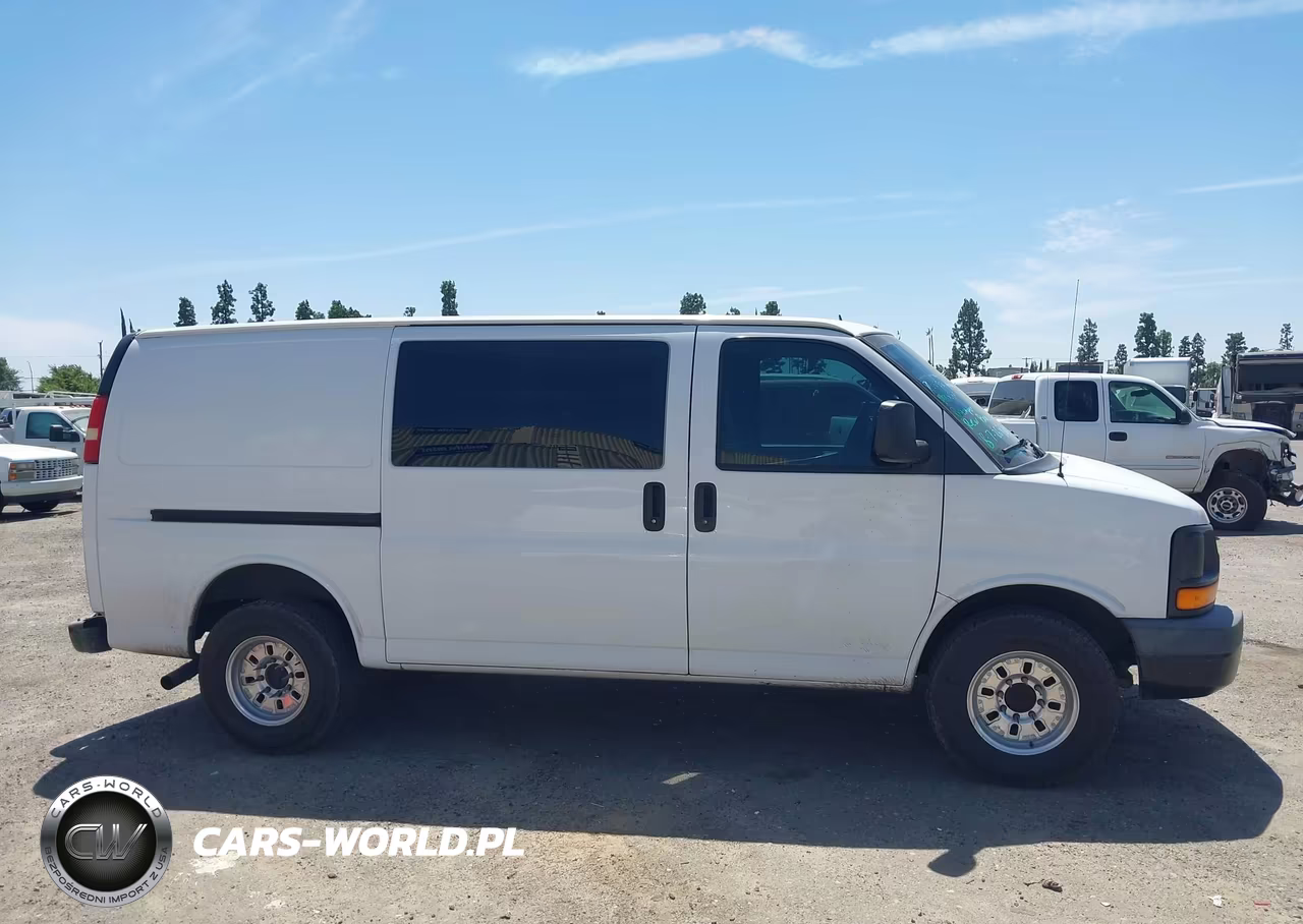 2014 Chevrolet Express 2500 Work Van VIN:1GCWGFCA8E1182657 - 14