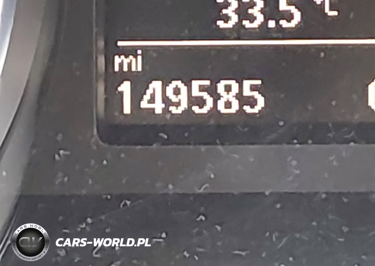 2017 Volkswagen Passat 1.8T R-Line VIN:1VWDT7A39HC045584 - 15