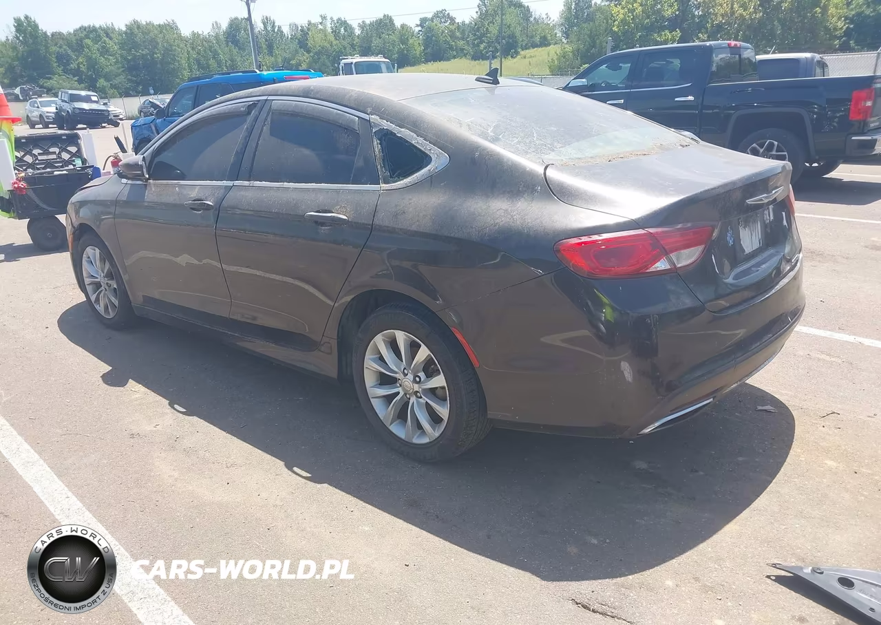2015 Chrysler 200 C VIN:1C3CCCCG2FN582083 - 3