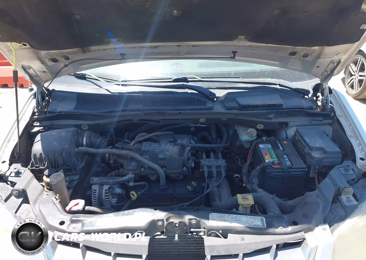 2010 Chrysler Town & Country Lx VIN:2A4RR4DE3AR169781 - 10