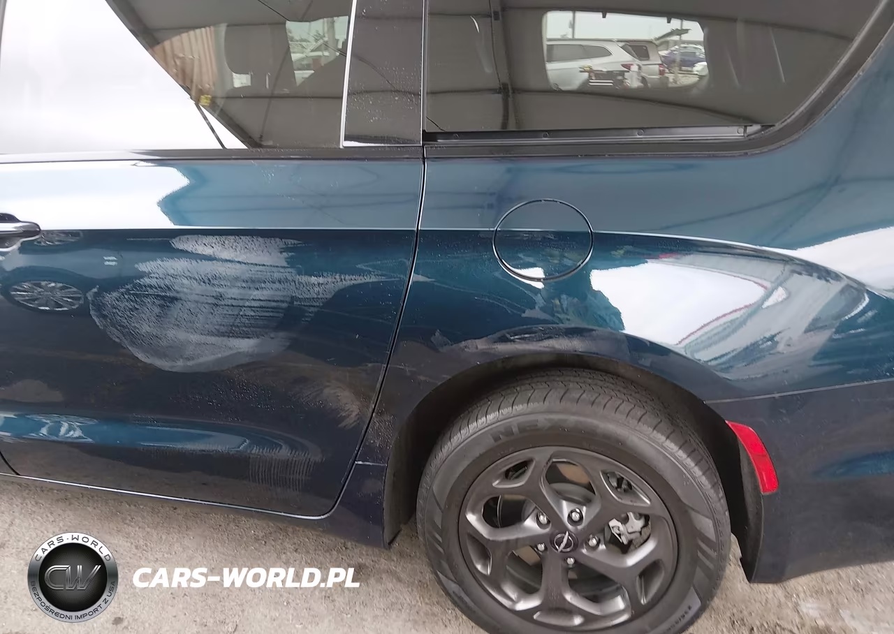 2022 Chrysler Pacifica Hybrid Limited VIN:2C4RC1S72NR189777 - 20
