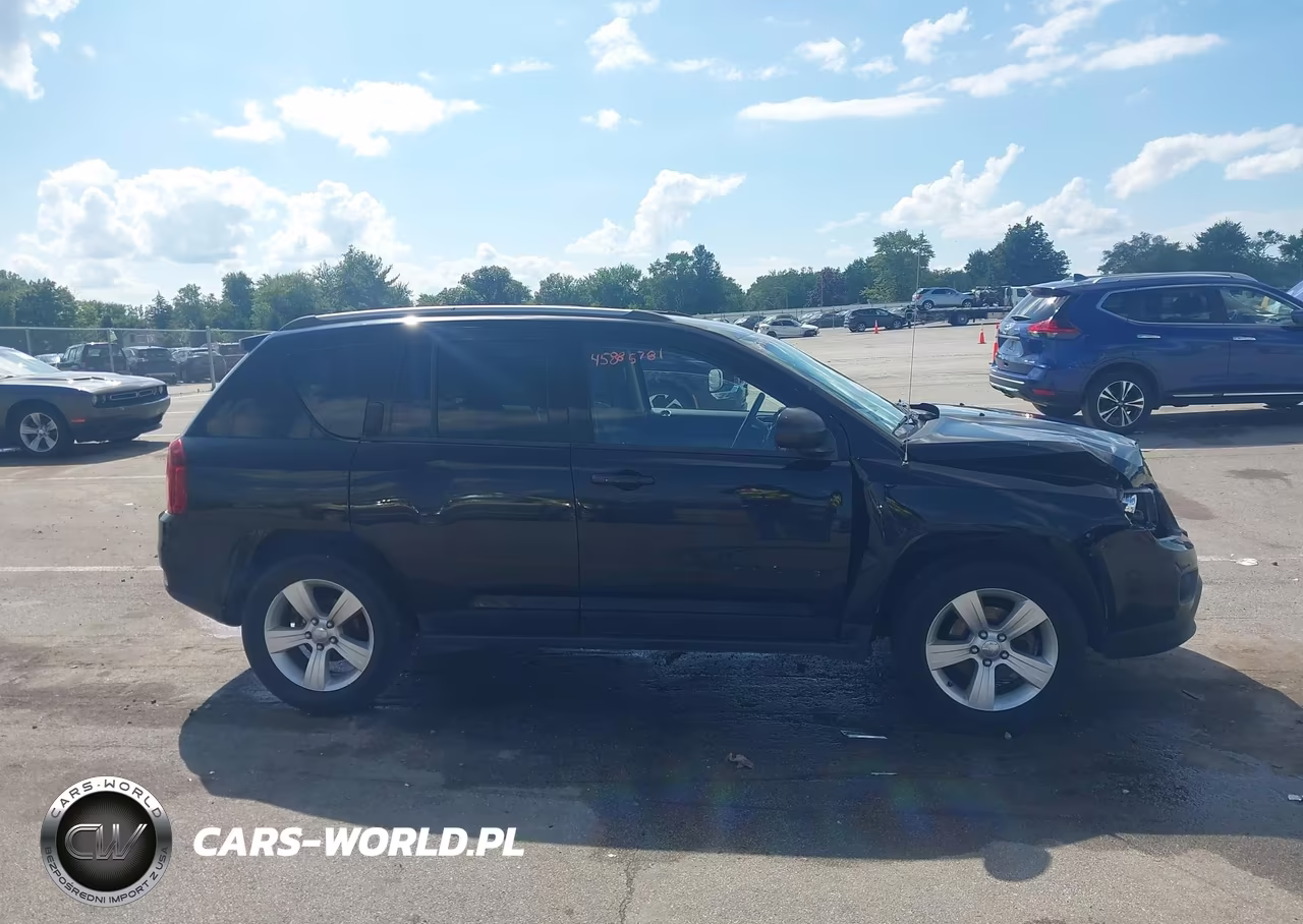 2015 Jeep Compass Sport VIN:1C4NJDBB7FD332432 - 13