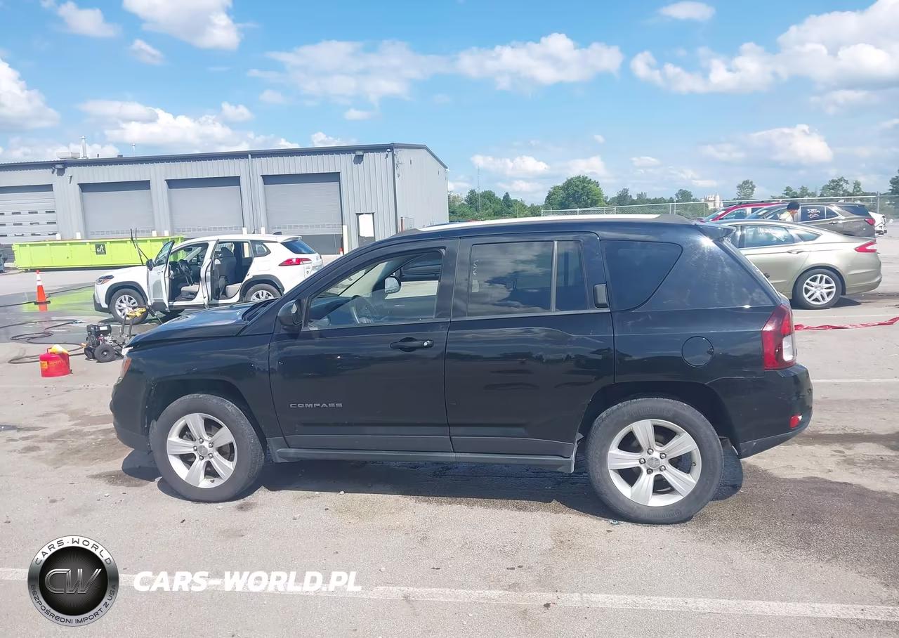2015 Jeep Compass Sport VIN:1C4NJDBB7FD332432 - 14