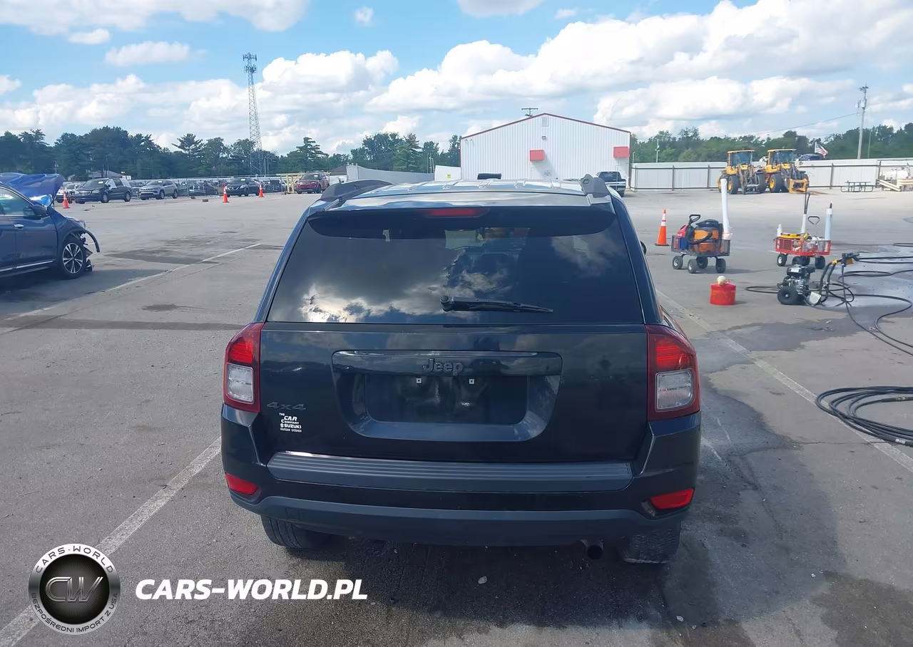 2015 Jeep Compass Sport VIN:1C4NJDBB7FD332432 - 16