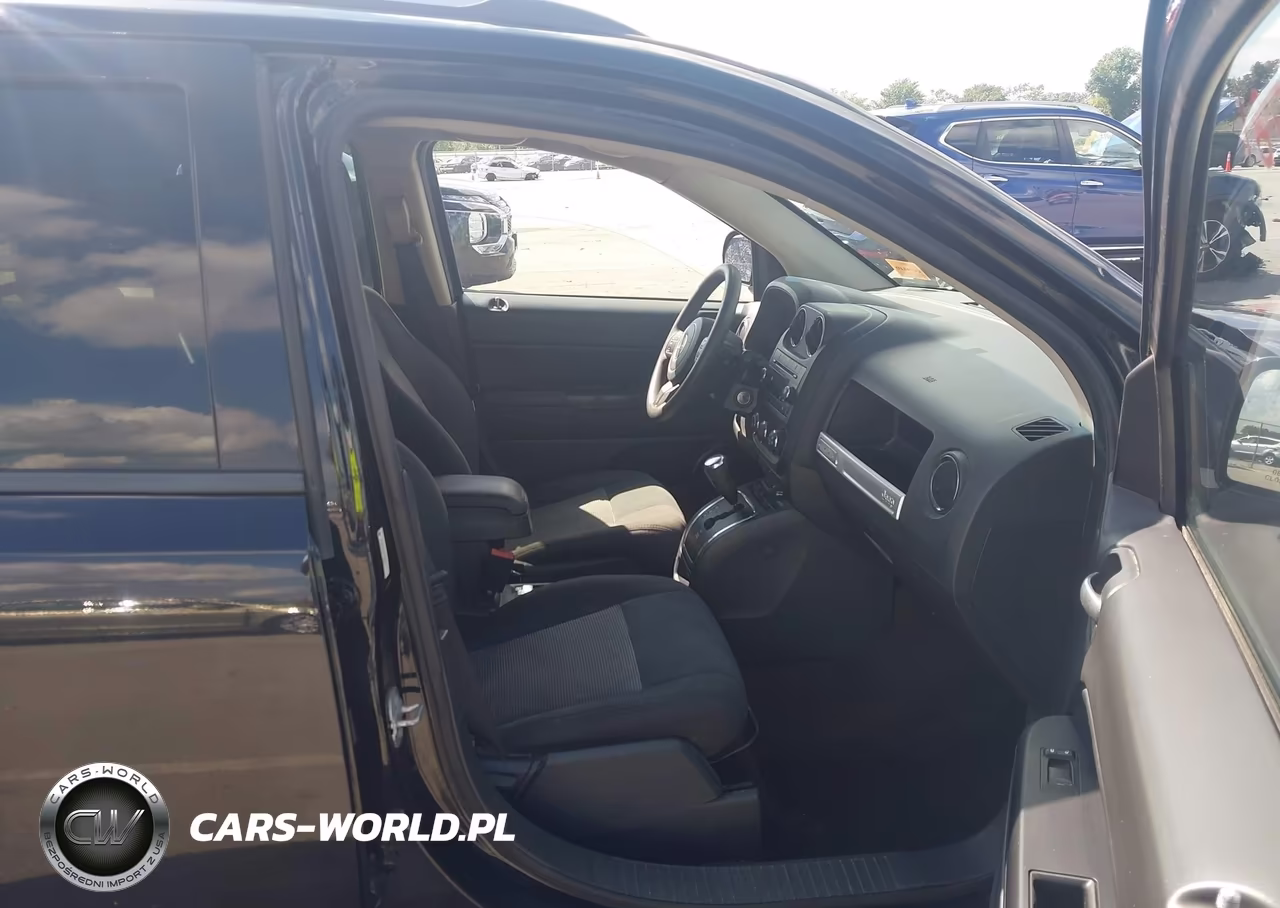 2015 Jeep Compass Sport VIN:1C4NJDBB7FD332432 - 5
