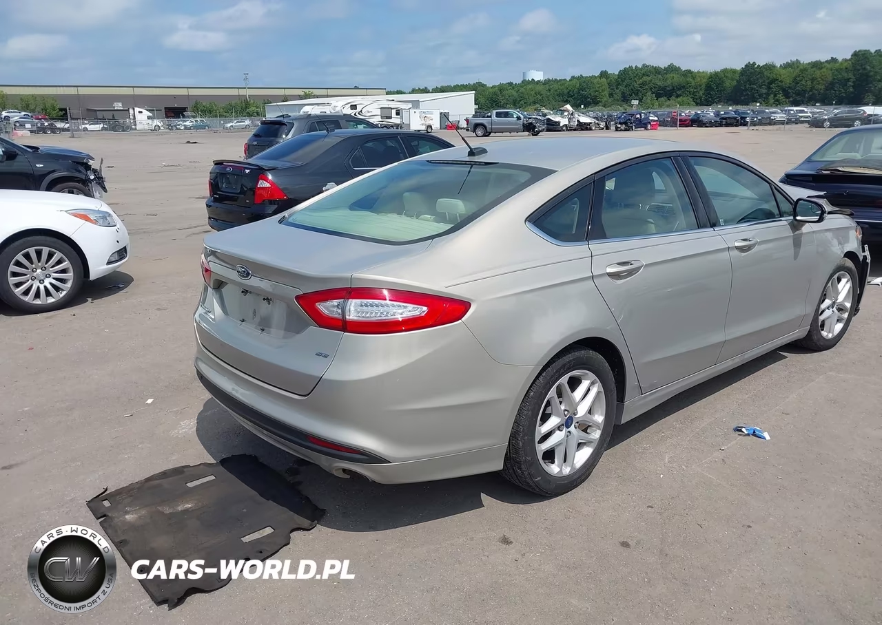 2016 Ford Fusion Se VIN:3FA6P0H77GR104170 - 4