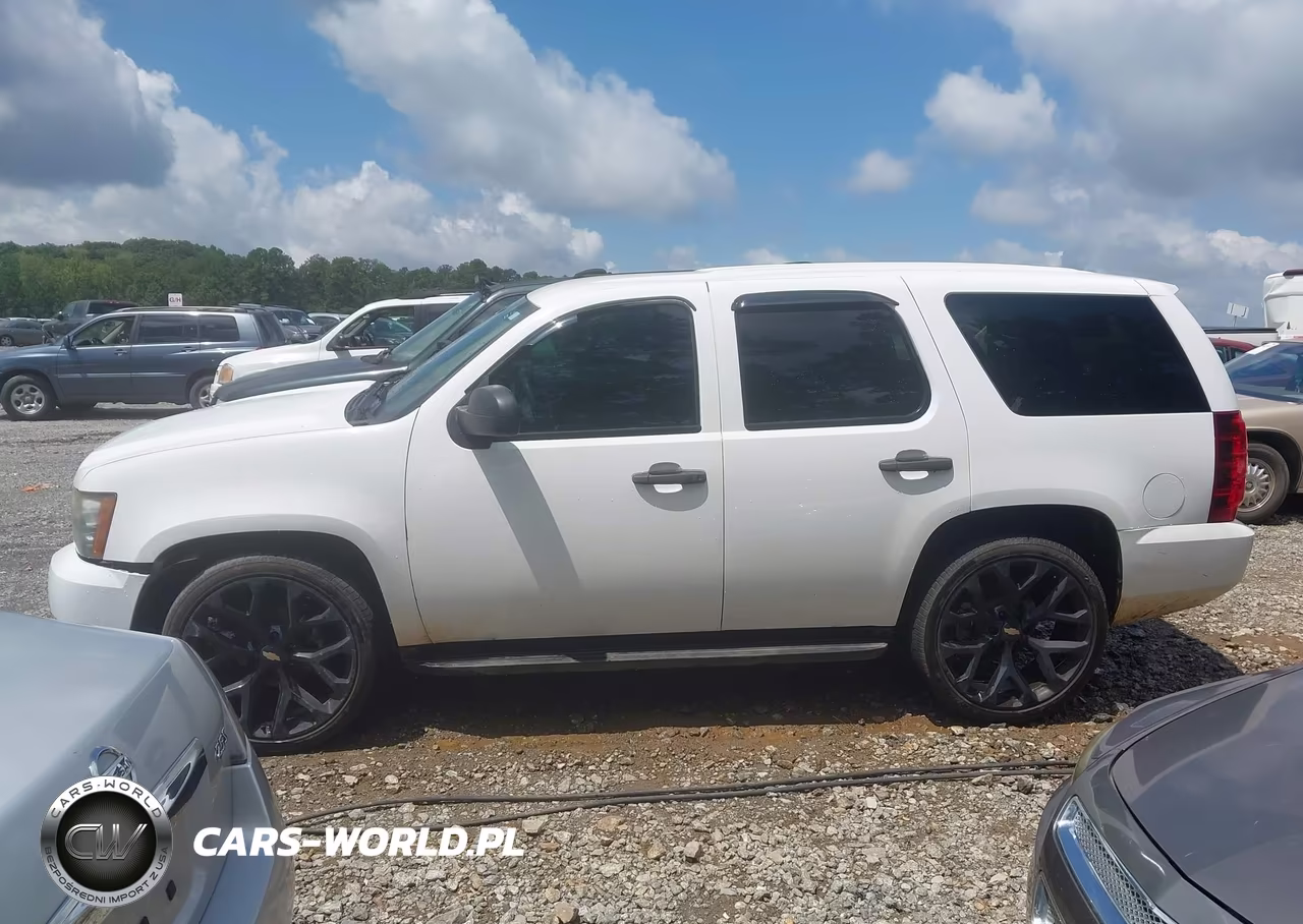 2014 Chevrolet Tahoe Commercial VIN:1GNLC2E03ER199824 - 14
