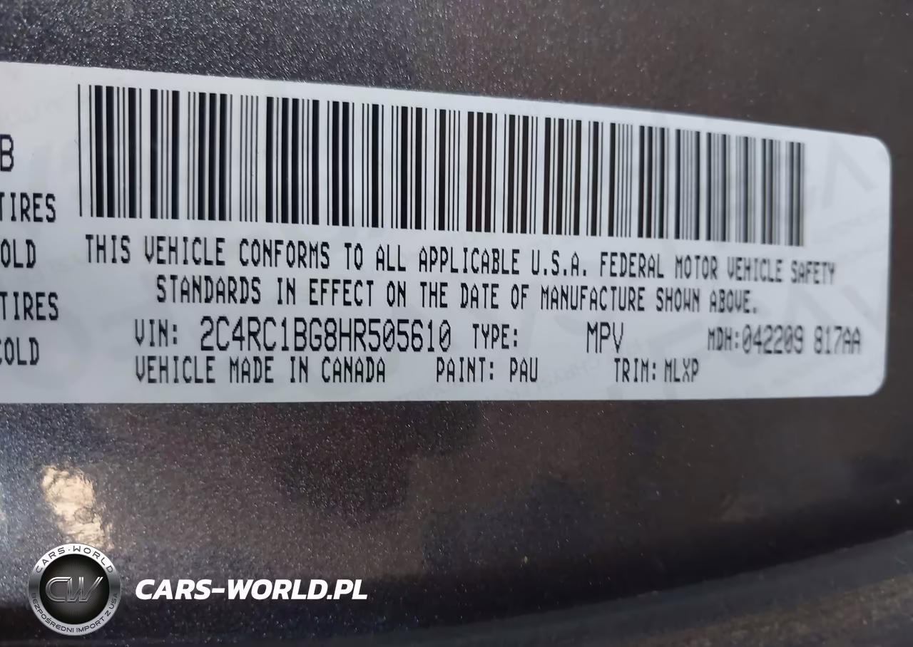 2017 Chrysler Pacifica Touring-L VIN:2C4RC1BG8HR505610 - 9