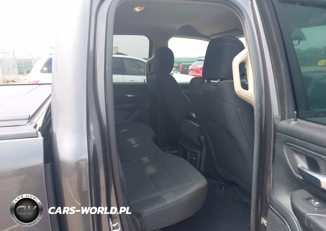 2020 Ram 1500 Tradesman 4X4 6'4 Box VIN:1C6RRFCGXLN273826 - 8